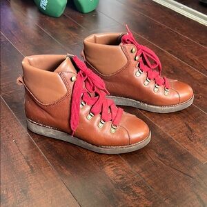 Bionica Brown Leather Hiking Boots